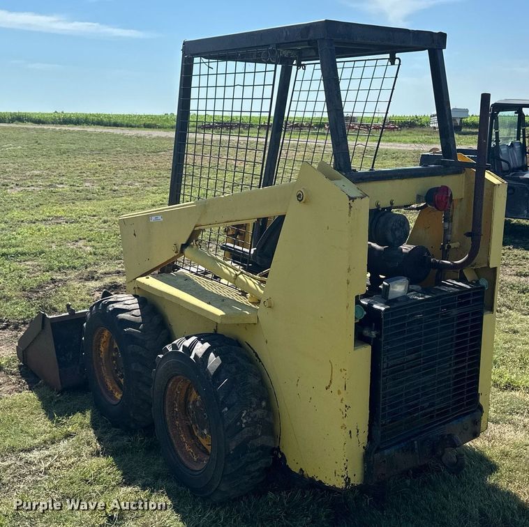 image for item NP9973 Mustang 441  skid steer loader
