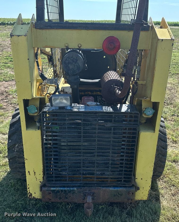 image for item NP9973 Mustang 441  skid steer loader