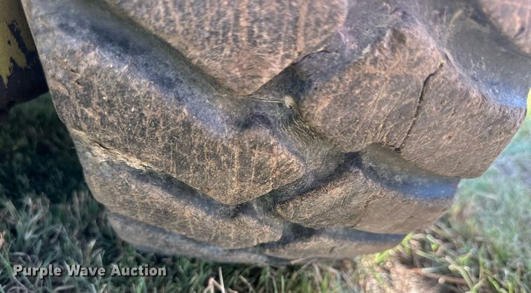 image for item NP9973 Mustang 441  skid steer loader