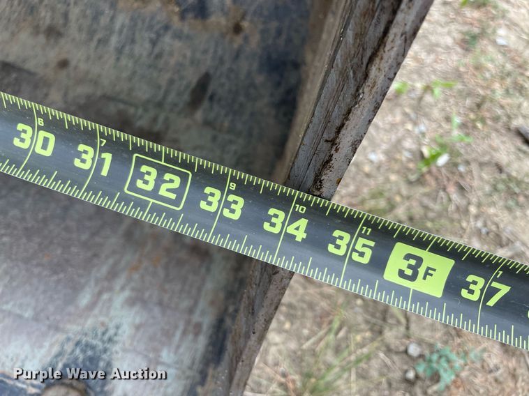 image for item NT9467 2022 Kubota KX080-4S2  mini excavator