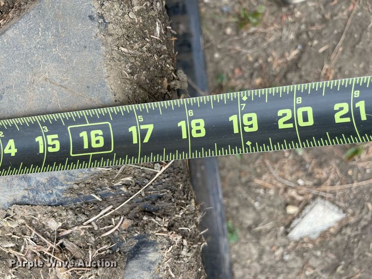 image for item NT9467 2022 Kubota KX080-4S2  mini excavator