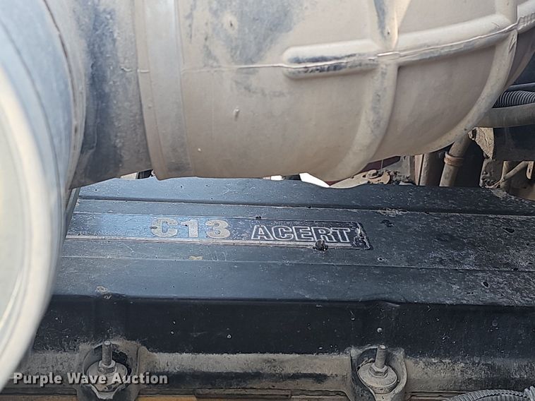 image for item NT9898 2007 Kenworth T800  dump truck