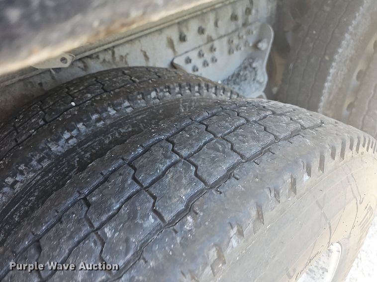 image for item NT9898 2007 Kenworth T800  dump truck