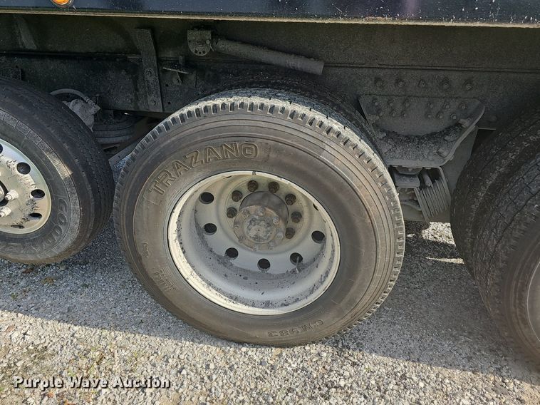 image for item NT9898 2007 Kenworth T800  dump truck