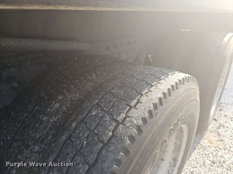 image for item NT9898 2007 Kenworth T800  dump truck