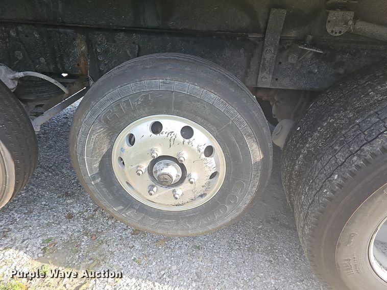 image for item NT9898 2007 Kenworth T800  dump truck