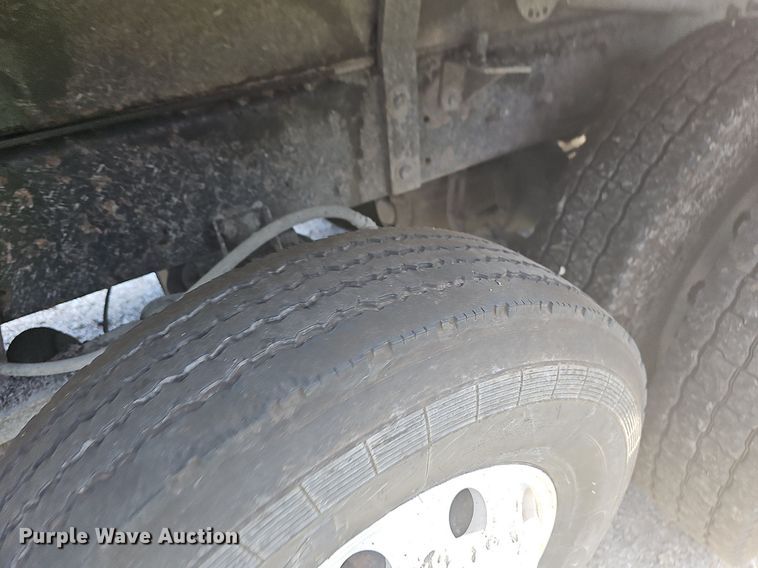 image for item NT9898 2007 Kenworth T800  dump truck