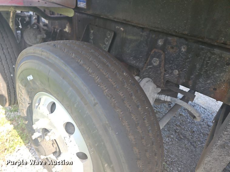 image for item NT9898 2007 Kenworth T800  dump truck