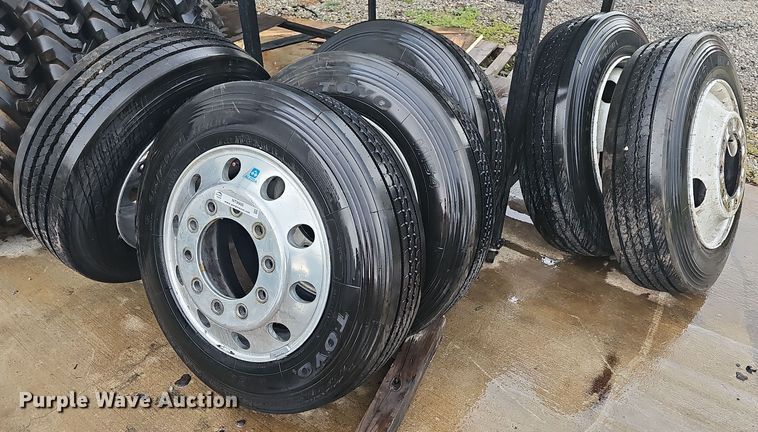 image for item NT9900 (6) 245/75R22.5 tires and wheels