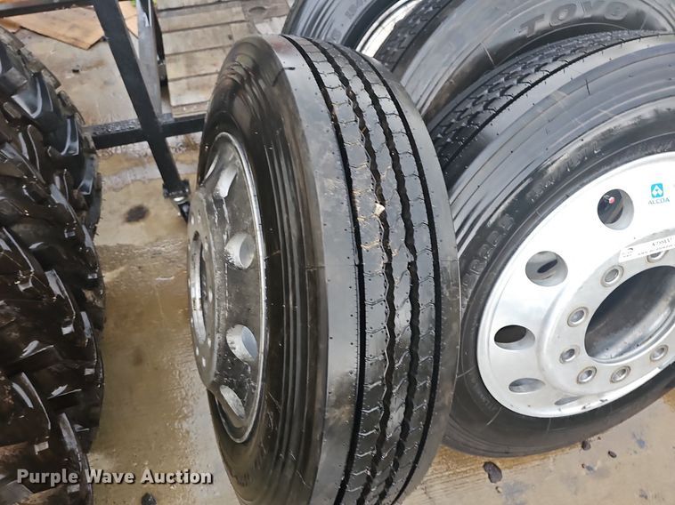 image for item NT9900 (6) 245/75R22.5 tires and wheels