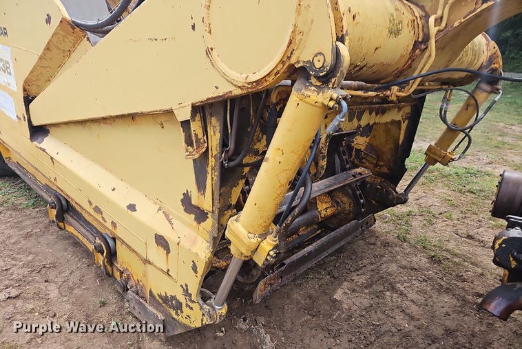 image for item NT9904 1976 Caterpillar 613B  elevating scraper