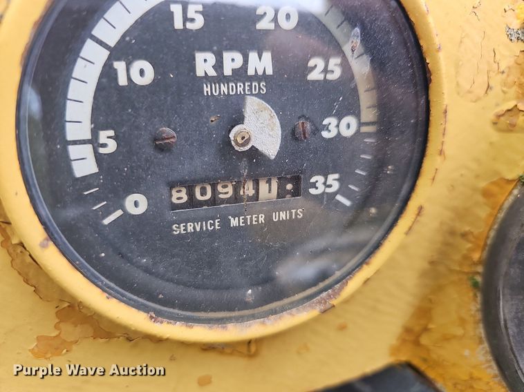 image for item NT9904 1976 Caterpillar 613B  elevating scraper