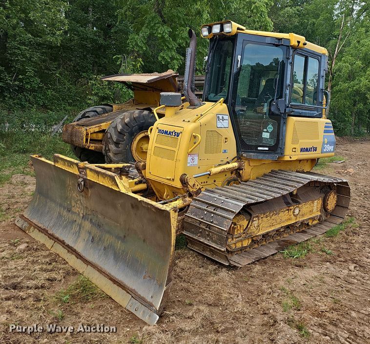 image for item NT9905 2013 Komatsu D39PX-22  dozer
