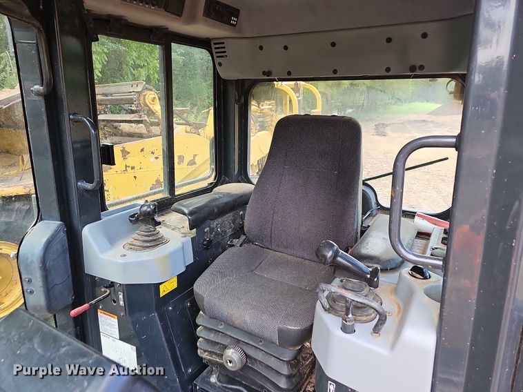 image for item NT9905 2013 Komatsu D39PX-22  dozer