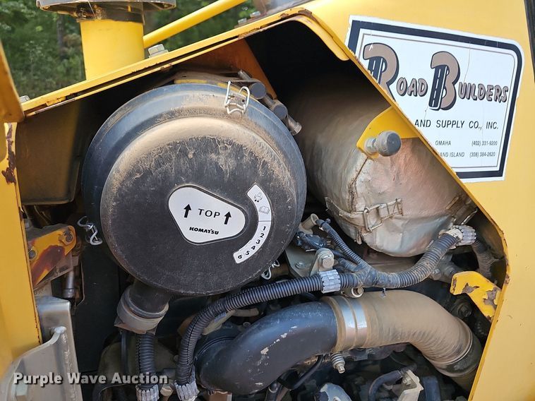 image for item NT9905 2013 Komatsu D39PX-22  dozer