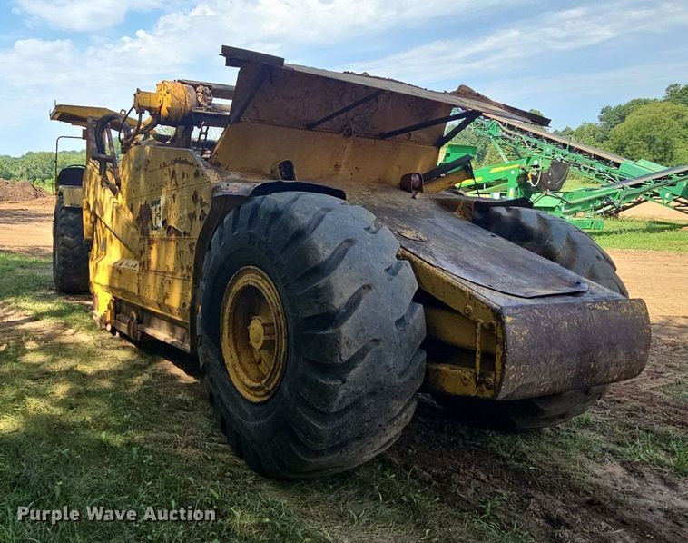 image for item NT9906 1972 Caterpillar 613  elevating scraper