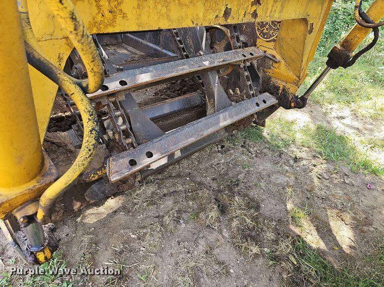 image for item NT9906 1972 Caterpillar 613  elevating scraper