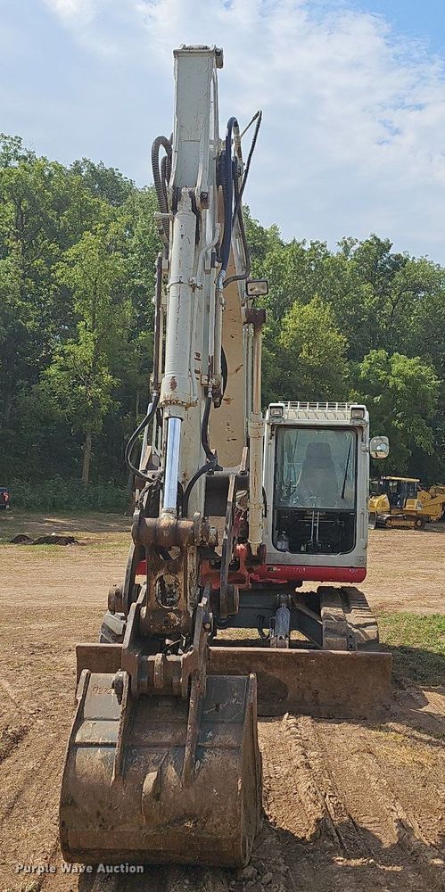 image for item NT9907 2013 Takeuchi TB1140  mini excavator
