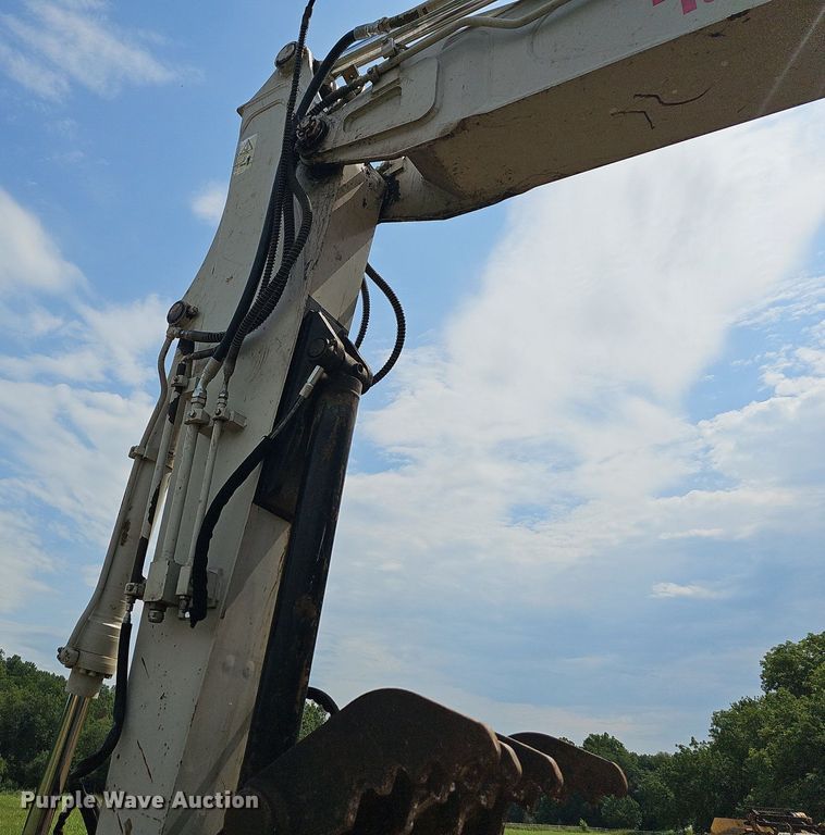 image for item NT9907 2013 Takeuchi TB1140  mini excavator