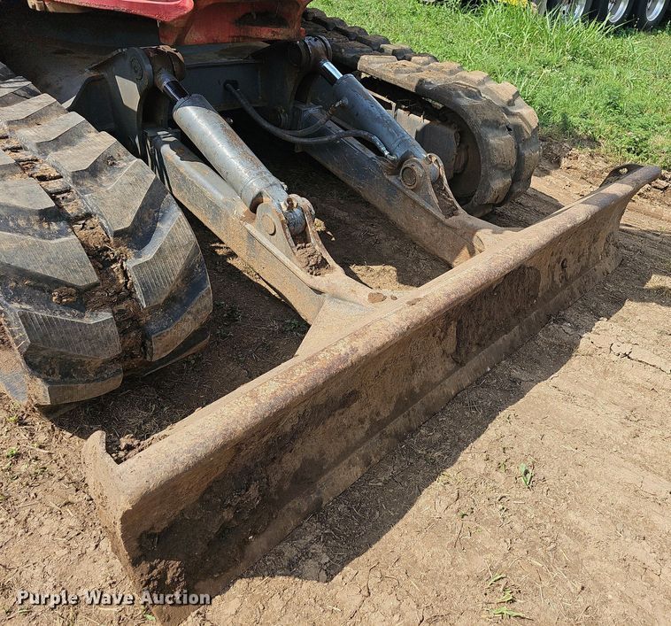 image for item NT9907 2013 Takeuchi TB1140  mini excavator