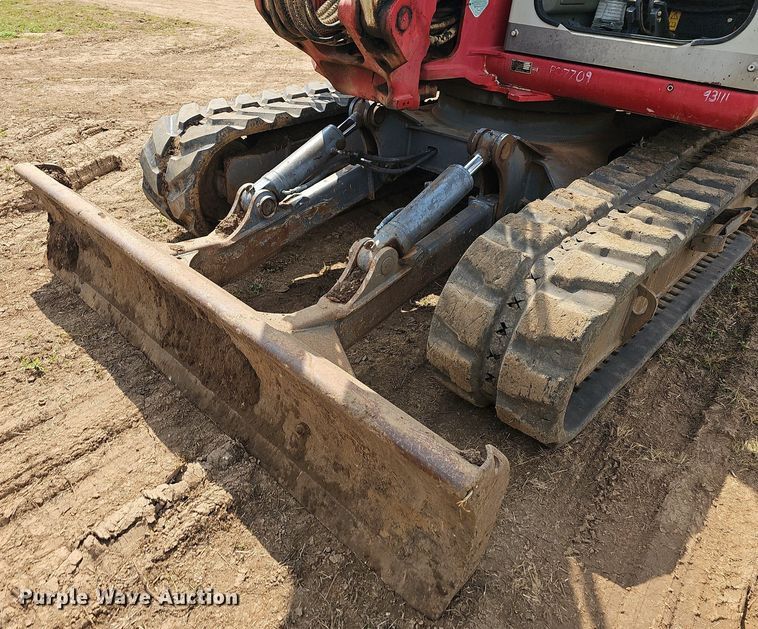 image for item NT9907 2013 Takeuchi TB1140  mini excavator