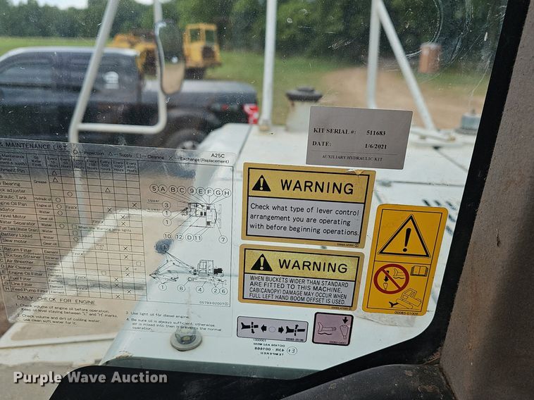 image for item NT9907 2013 Takeuchi TB1140  mini excavator