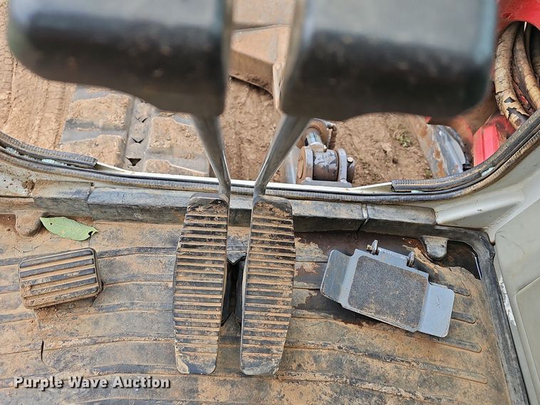 image for item NT9907 2013 Takeuchi TB1140  mini excavator