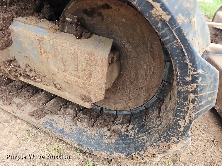 image for item NT9907 2013 Takeuchi TB1140  mini excavator