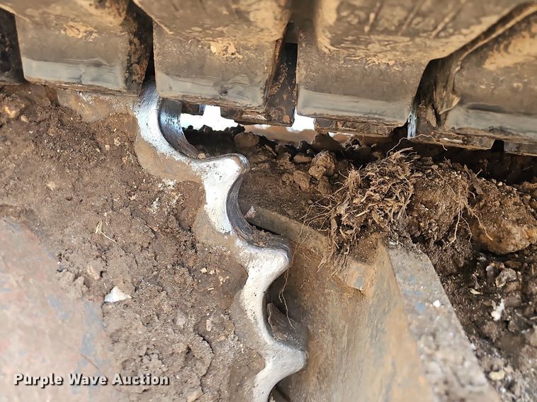 image for item NT9907 2013 Takeuchi TB1140  mini excavator