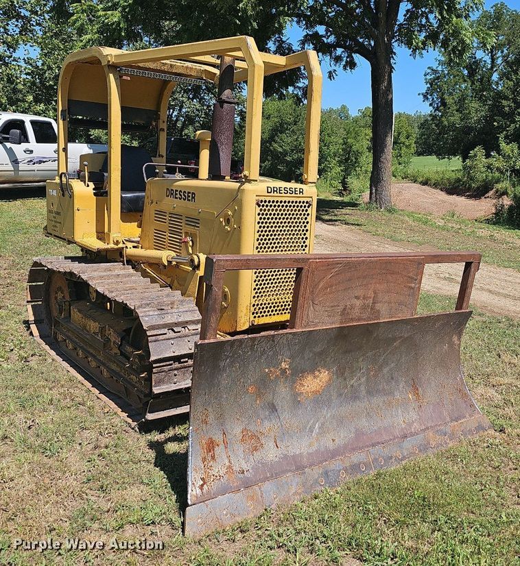 image for item NT9914 1975 Dresser TD-8E  dozer