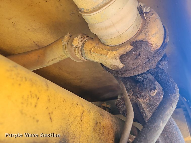 image for item NT9914 1975 Dresser TD-8E  dozer