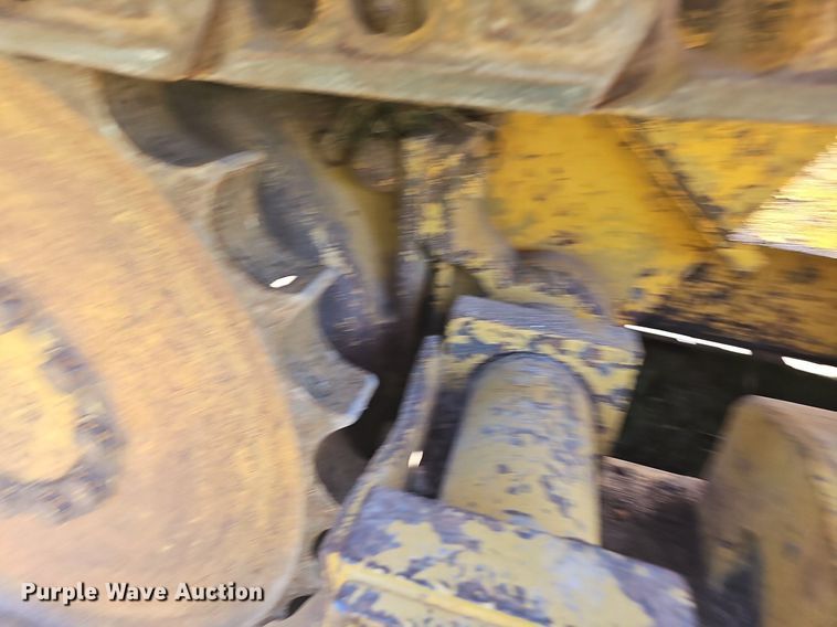 image for item NT9914 1975 Dresser TD-8E  dozer