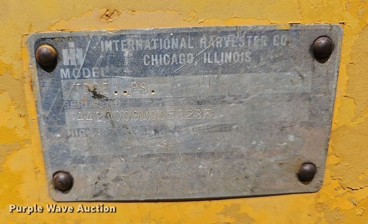 image for item NT9914 1975 Dresser TD-8E  dozer