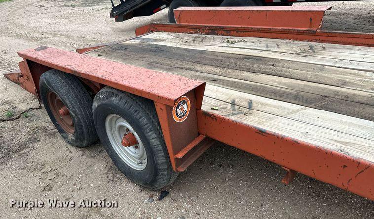 image for item NY9219 2000 Case 560  trencher with trailer