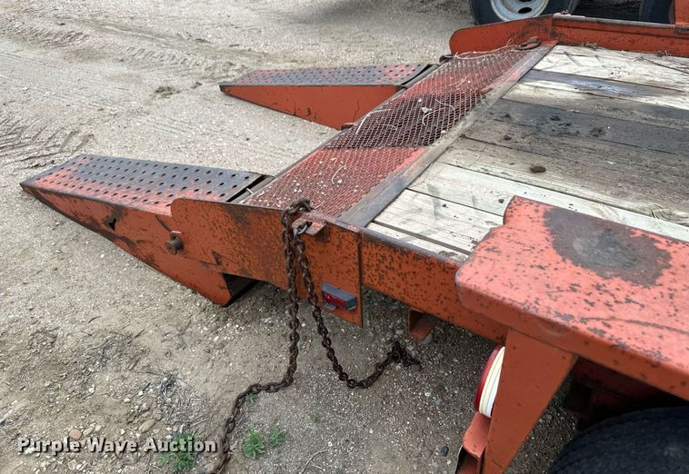 image for item NY9219 2000 Case 560  trencher with trailer