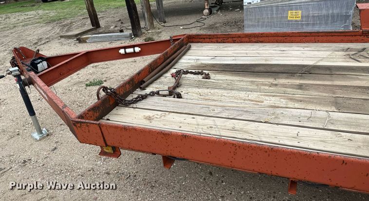 image for item NY9219 2000 Case 560  trencher with trailer