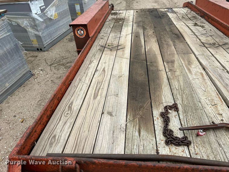 image for item NY9219 2000 Case 560  trencher with trailer