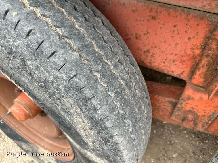 image for item NY9219 2000 Case 560  trencher with trailer