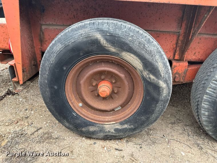 image for item NY9219 2000 Case 560  trencher with trailer