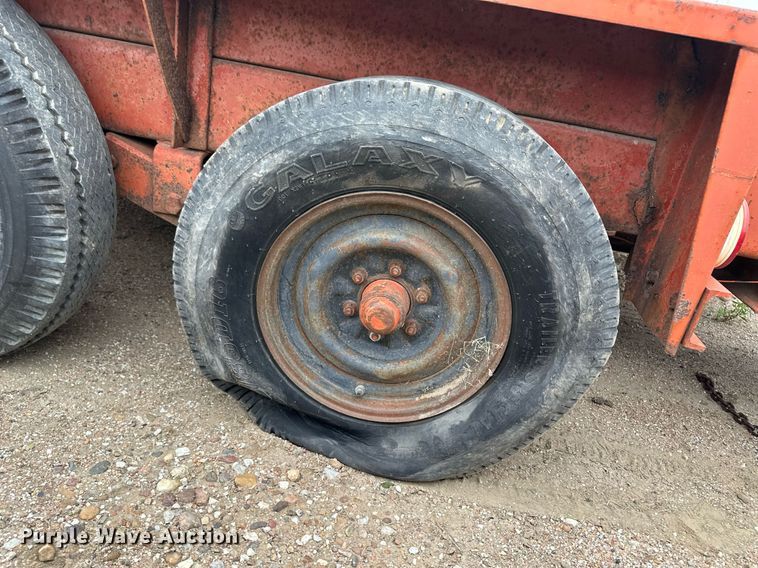 image for item NY9219 2000 Case 560  trencher with trailer