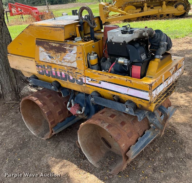 image for item NY9620 2000 Stone Bulldog TR34R  trench compactor