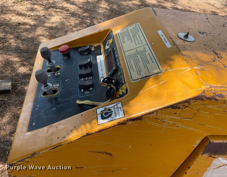 image for item NY9620 2000 Stone Bulldog TR34R  trench compactor