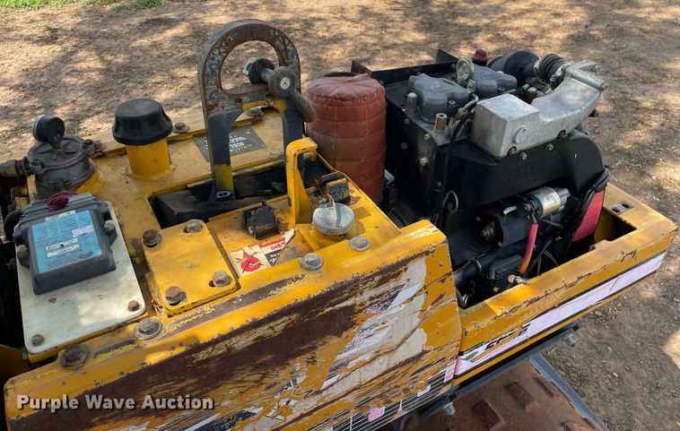 image for item NY9620 2000 Stone Bulldog TR34R  trench compactor