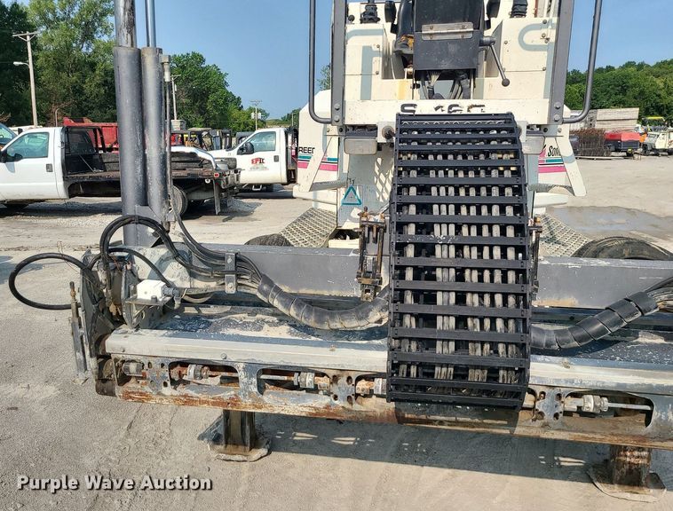 image for item ZA0342 Somero S160  screed