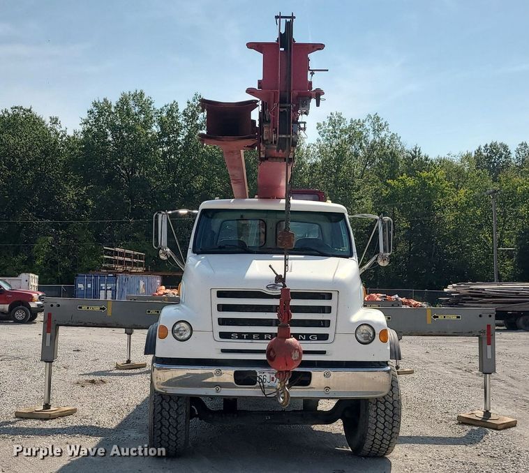 image for item ZA0344 2001 Sterling LT7500  crane truck