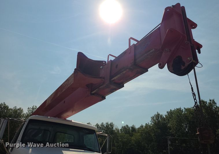 image for item ZA0344 2001 Sterling LT7500  crane truck