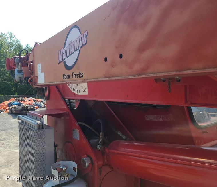 image for item ZA0344 2001 Sterling LT7500  crane truck