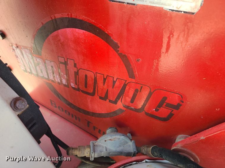 image for item ZA0344 2001 Sterling LT7500  crane truck