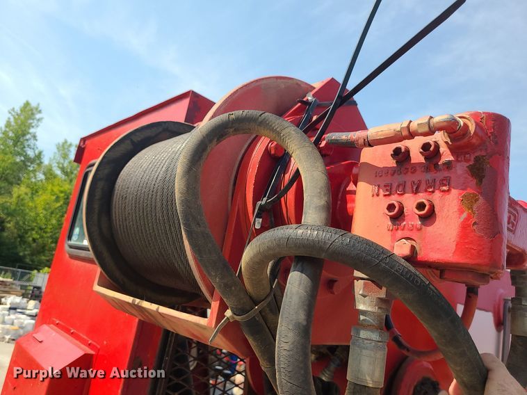 image for item ZA0344 2001 Sterling LT7500  crane truck