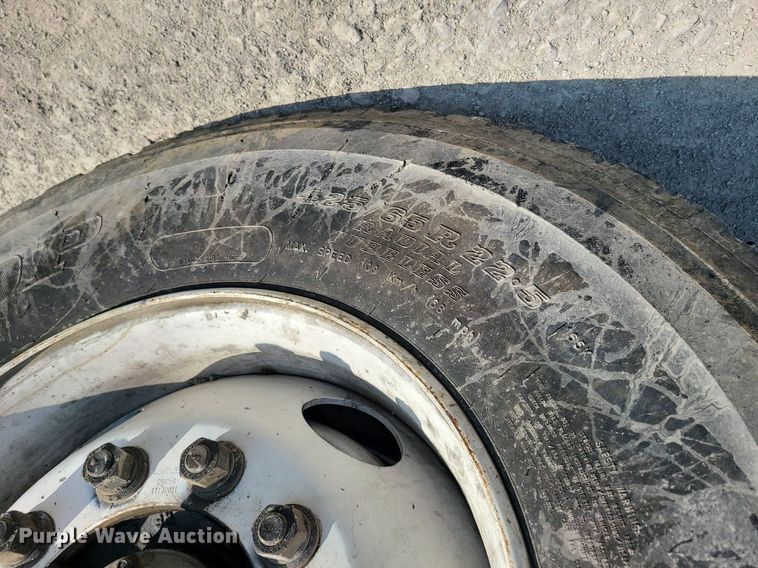 image for item ZA0344 2001 Sterling LT7500  crane truck